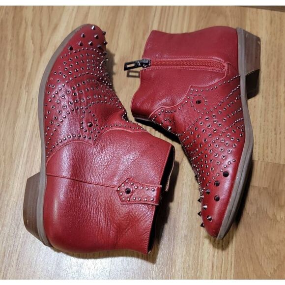 Schutz Red Leather Studded Ankle Boots 7.5 - Picture 4 of 10
